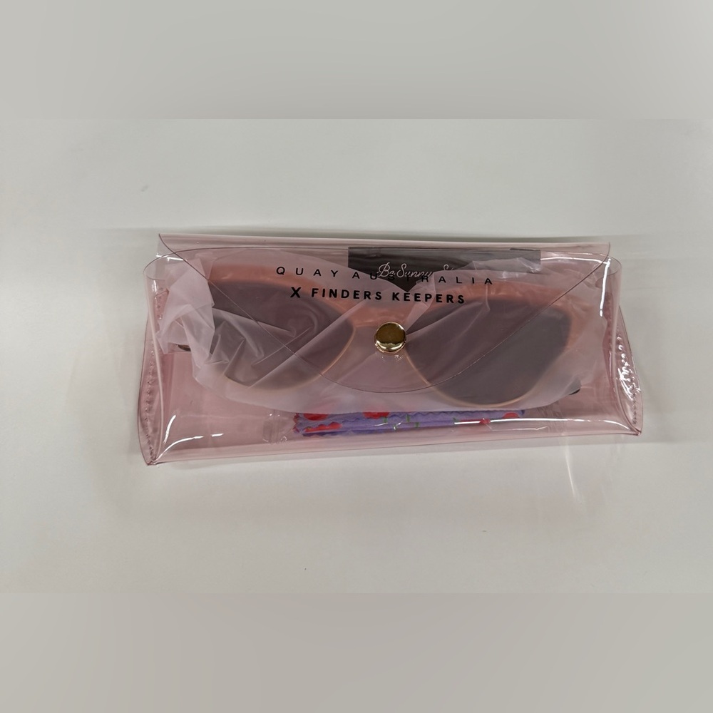 QUAY AUSTRALIA ALL NIGHT PEACH PEARL / BROWN LENS SUNGLASSES - Picture 8 of 9